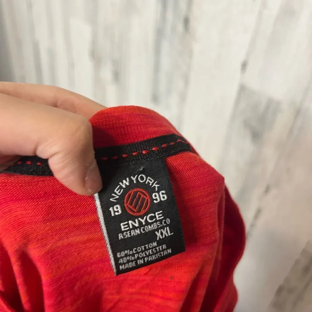 Men’s red shirt